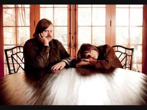 Matthew Sweet & Susanna Hoffs - I've Seen All Good People/Your Move