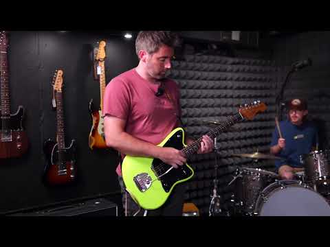 Fender Custom Shop Toronado Relic Fluorescent Yellow Master Built