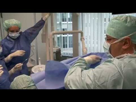 Sara machts: Zahnchirurgin