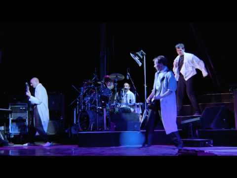 Video thumbnail for Solsbury Hill (Live) [Athens 1987]