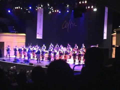 Strathclyde Police Pipe Band Celtic Connections 2009 - Breton Set