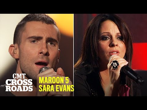 Maroon 5 & Sara Evans Perform 'She Will Be Loved' | CMT Crossroads