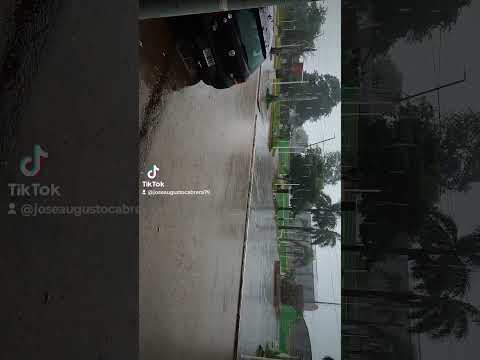 Que linda lluvia hacia falta. pichanal salta