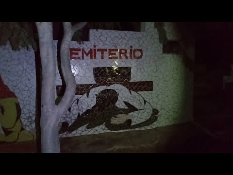 FUI AO CEMITÉRIO DEPOIS DE MEIA NOITE E NÃO FUI MUITO BEM RECEBIDO PELOS ESPÍRITOS!!!