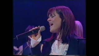 Vanessa Amorosi performs Turn To Me on Rove Live