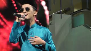 Download lagu Aiman Tino Nyanyi LIVE Lagu RAYA TELAH TIBA di Pelancaran Bazaar Raya 2019 mp3 Download lagu Aiman Tino Nyanyi LIVE Lagu RAYA TELAH TIBA di Pelancaran Bazaar Raya 2019 mp3