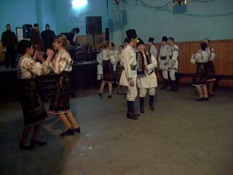 Ansamblul "Trandafir de Bucovina" - Istetul Pacala