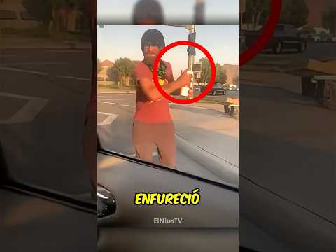 Golpeó un Auto y Recibió El Karma Instantáneo 😂