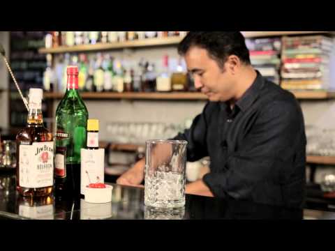 Manhattan How to cocktail HD