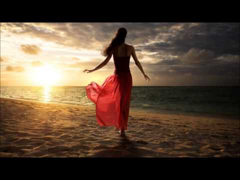 Astuni & Manuel Le Saux - Rays Of Light (Extended Mix) [BLACK HOLE RECORDINGS]