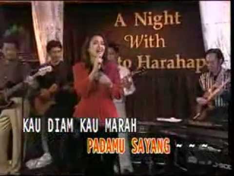 download lagu mp3 mp4 Betharia Sonata Kau Tercipta Untukku, download lagu Betharia Sonata Kau Tercipta Untukku gratis, unduh video klip Betharia Sonata Kau Tercipta Untukku