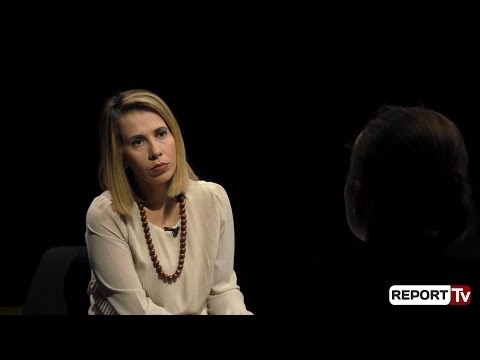 25 vjeçarja në 'Rreze Dielli': Ja si më dhunonte bashkëjetuesi: S'doja që vajza të rritej pa baba