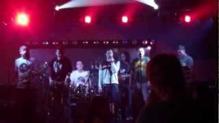 Fast Food orchestra - Manana [Live @ Beat klub, Velky Borek]