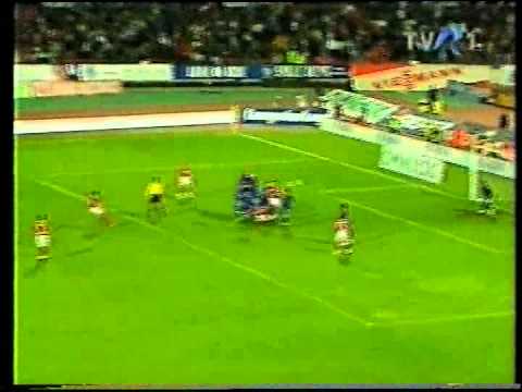 DINAMO - STEAUA 1-1 (2005-2006).mp4