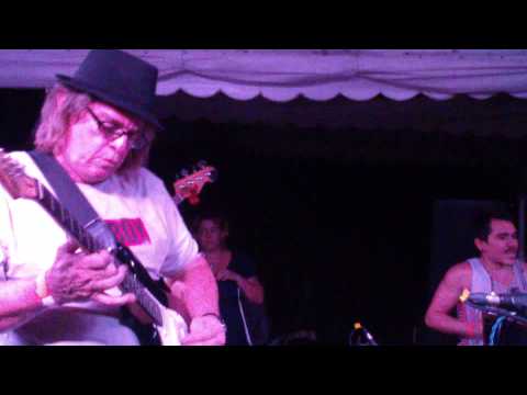 Sob o sol de satã - Ivinho - IV Festival de Arte Livre PAI DA MATA - Recife - 08/02/2014