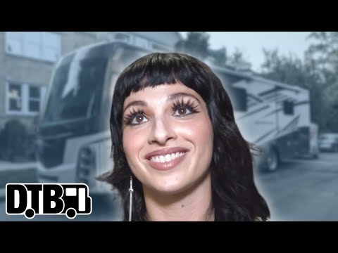 rosecoloredworld - BUS INVADERS Ep. 1954