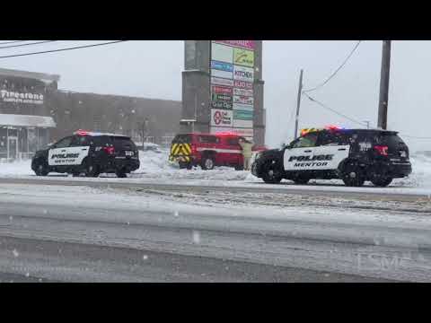 12-1-2020 Mentor, Ohio - Fire Response in Heavy Snow - Dangerous Travel