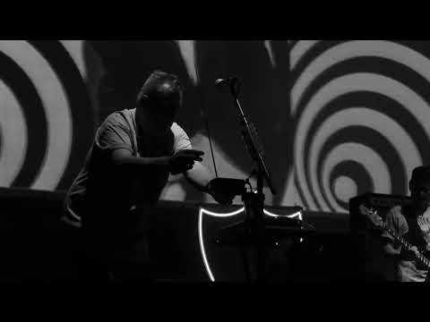 Morrissey - "Morning Starship" - Toronto Sony Center - 27-Apr-2019