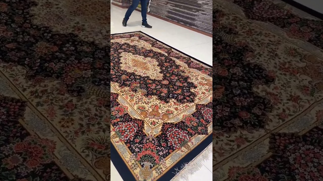 ⚜️⚜️6 meter full silk handwoven persian carpet⚜️⚜️