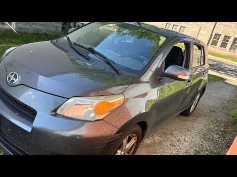 Basic maintenance on Scion XD, battery change and brake light change 🔥🔥