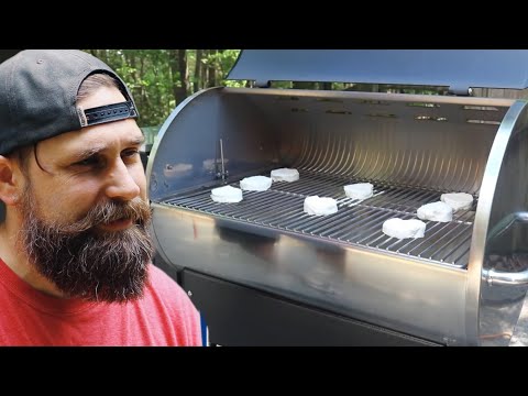 Recteq pellet grill burn in & biscuit test // Deck Boss