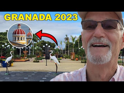 The New "CALLE LA CALZADA" This is what I FOUND! Granada Walking Tour 2023