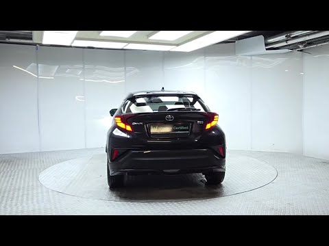 Toyota C-HR 1.8 Hybrid G *Top Spec* - Image 2