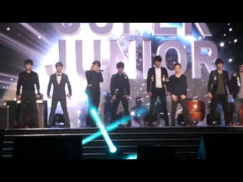 [120315] Musicbank rehearsal in Hanoi - Super junior - Super man