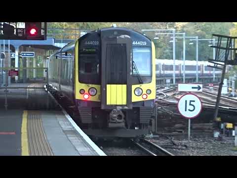 444019 departing Bournemouth for Poole (12/11/22)