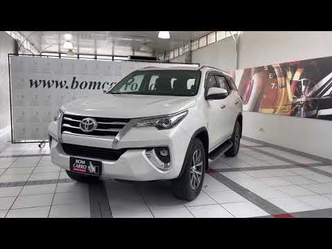 TOYOTA HILUX SW4 SRX 2.8 2019
