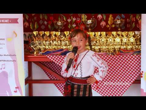 ȘTEFANIA ANASTASIA MIHALACHE  -  Grigoraș cu pălărie (repertoriul interpretei Anastasia Bînzari)