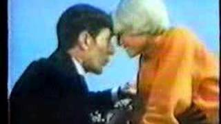 Leonard Nimoy Bilbo Baggins