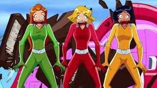 Sam, Clover and Alex meet their predecessors and a Grand Piano drops | Totally Spies! Clip (S1E17)