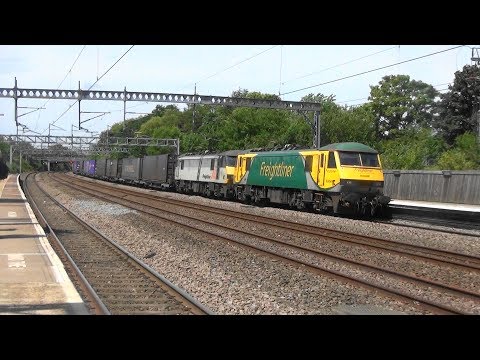 90049 90048 after Pendolino, Tamworth 14/06/17
