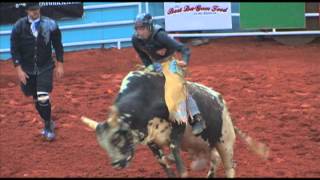preview picture of video 'Championship Bull Riding - Riding a Bull - Rodeo Finals - Bullriding | Augusta Futurity 2013'