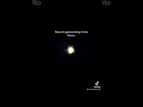 What stars look like out of focus vs/ in focus! Close up!