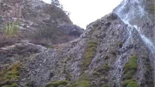 preview picture of video 'Waterfall at Limekiln State Park in California'