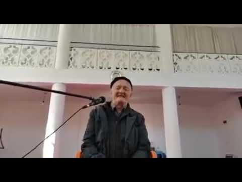 Hoxha i moçëm 92 vjeçari Sinan Qefalia, 72 vjet hoxhë; me një përshëndetje e ngrohtë për ne.