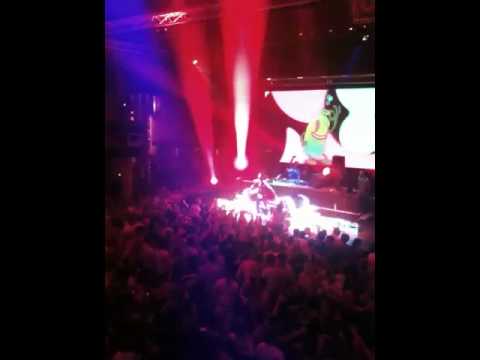 Laidback Luke ft. Jonathan Mendelsohn "Till Tonight" LIVE @