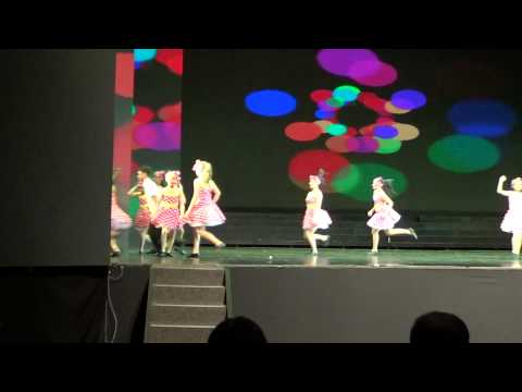 Nicest Kid in Town - Shreya's group performance