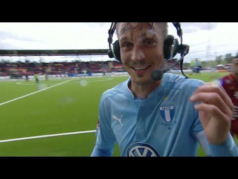 Här dränks Rosenberg av sprinklern - TV4 Sport