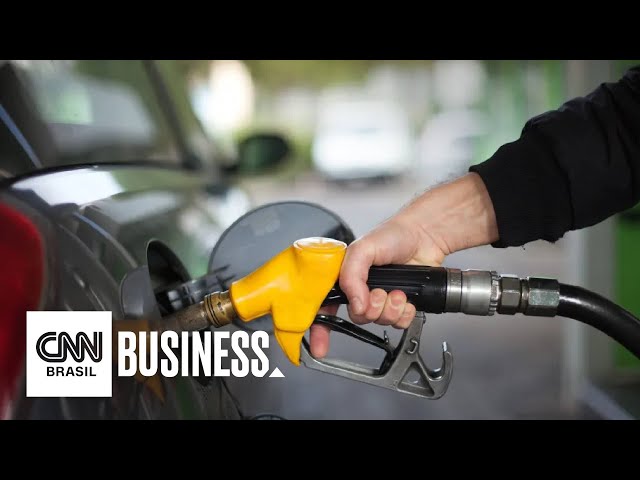 Redução no preço dos combustíveis poupou R$ 5,4 bi das famílias | NOVO DIA