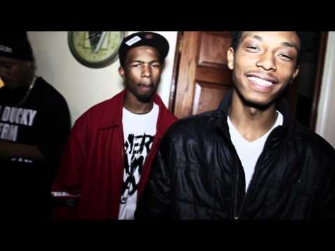 "Scuttered To The Max" Behind The Scenes