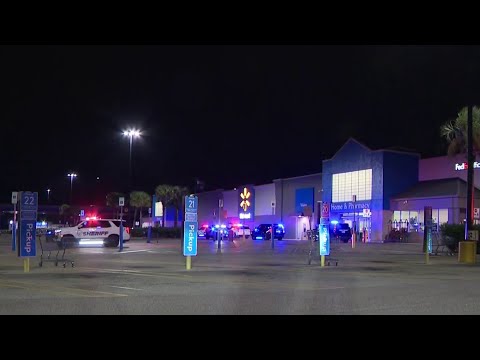 Bomb threat causes evacuation at Walmart