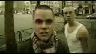 Afasi &amp; Filthy - Bomfalleralla ((lyrics))