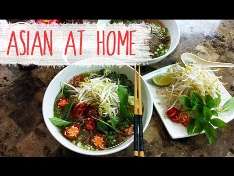 Pho Bo (Vietnamese Beef Noodle Soup Recipe)