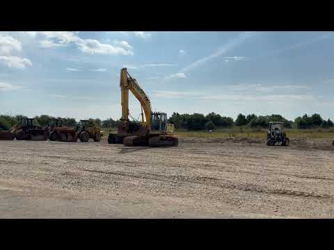 Video: New Holland Kobelco E245B gravemaskine 1
