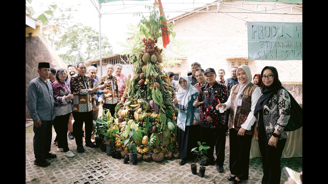 Memperkuat Pengelolaan Hutan Berbasis Masyarakat di Lampung