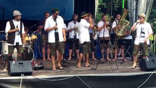 Losamol Allgäuer Festwoche 11.08.2013 Stand auf (Neues Album: Des kasch singa) mit intro