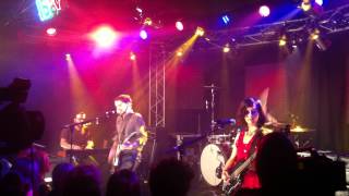 Silversun Pickups - Mean Spirits (Live in Chicago on JBTV)
